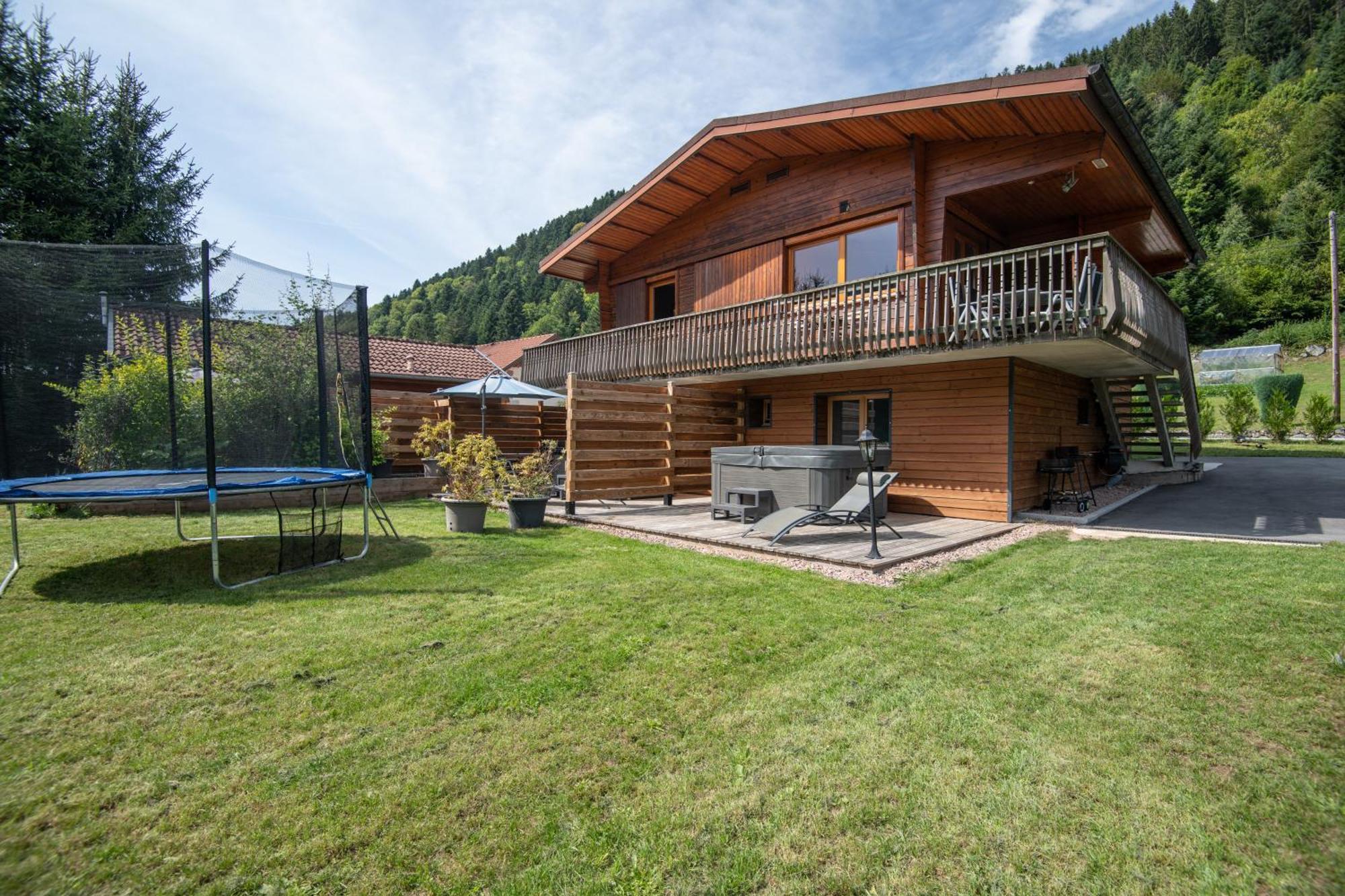 Chalets Du Bouchot & Jacuzzi Privatif Proximite Gerardmer & La Bresse Rochesson エクステリア 写真